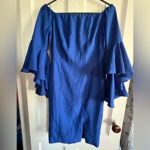 Blue dress with flare sleeves